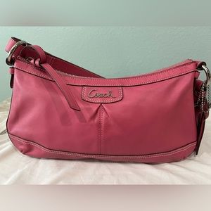 NWOT Coach brand new shoulder/crossbody bag in beautiful pink color